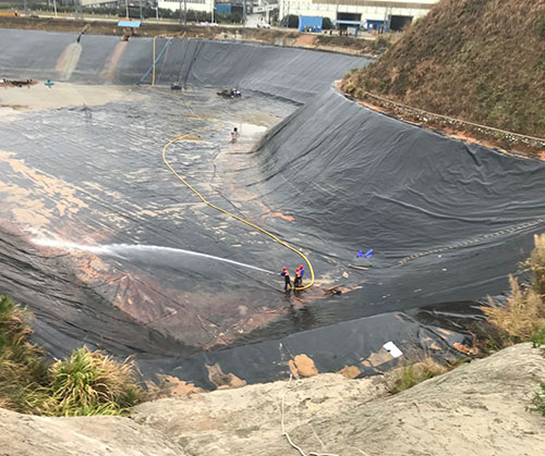 东洲废水池清理